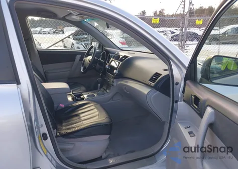 2008 Toyota Highlander z USA, uszkodzony, nr VIN JTEES41A082049242